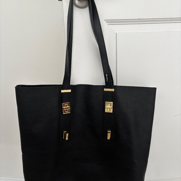 India Hicks - Picture 2 of 3